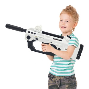 <span class=keywords><strong>Pistolet</strong></span> à <span class=keywords><strong>eau</strong></span> électrique P90 à prix réduit pour adultes <span class=keywords><strong>Pistolet</strong></span> à <span class=keywords><strong>eau</strong></span> automatique à <span class=keywords><strong>portée</strong></span> de 26 pieds avec batterie 1200mAh puissante <span class=keywords><strong>longue</strong></span> distance - Product Image 4