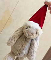 Jellyca sélectionne soigneusement des jouets en peluche de haute qualité pour une livraison en 48 heures. Une grande collection de peluches mignonnes et d'animaux en peluche
