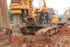 เครื่องเจาะดินจีน XCM G XR460D แท่นขุดเจาะแบบหมุนขนาดใหญ่ 120 เมตร พร้อมอุปกรณ์เสริมสำหรับขาย - Product Image 2