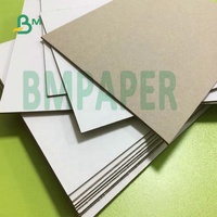 Feuille argileuse de carton de dos de gris de panneau de Duplext d'impression offset de 800gsm 900gsm pour faire des cartons