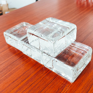 Briques de verre solides hautement transparentes 10*<span class=keywords><strong>10cm</strong></span>, briques de verre solides, nouveau design, verre artistique pour la décoration murale, briques de verre artistique de haute qualité - Product Image 3