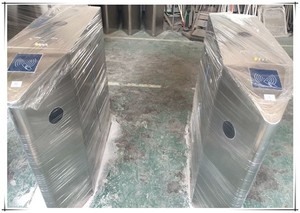 Tự động an toàn cổng <span class=keywords><strong>RFID</strong></span> Đầu đọc thẻ kiểm soát lối vào thép không gỉ IP54 chống Pinch <span class=keywords><strong>Flap</strong></span> cửa quay - Product Image 5