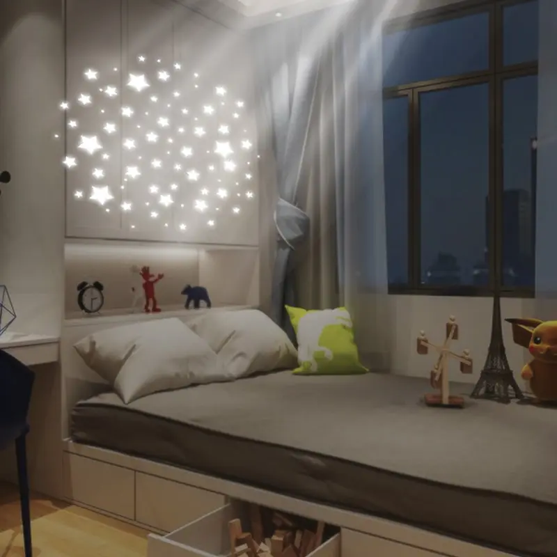 Ayuda creativa para dormir para habitación de niños luz personalizada personaje de dibujos animados patrón de estrellas proyección oculta pequeña luz nocturna