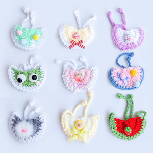 Nouvelle É<span class=keywords><strong>charpe</strong></span> pour Animaux de Compagnie Baboney JX045 Motif Floral Kawaii en Polyester, Mini Sac Poupée, Accessoires pour Chats et Chiens, Serviette Anti-Bave Tricotée à la Main - Product Image 1