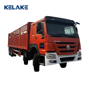 Camions de fret diesel d'occasion 8x4 Sinotruk Howo pour le transport de marchandises en camion-citerne, à vendre - Product Image 1