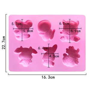 210 Chuột gia súc thỏ hình dạng thùng carton Silicone bánh khuôn làm xà phòng khuôn nến Silicone phim hoạt hình Trung Quốc người đàn ông nến xà phòng - Product Image 2
