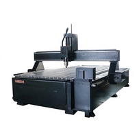 Router CNC de 4 Ejes 1325 con Husillo Refrigerado por Aire, Controlador DSP, Mesa con Ranura en T de Color Negro Personalizado para Tallado de Columnas de Madera en 3D