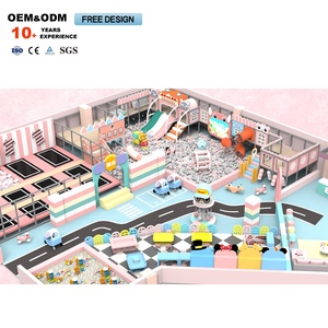Aire de jeux intérieure en forme de château bleu et rose, labyrinthe pour enfants, équipement de parc d'aventure pour aire de jeux intérieure - Product Image 2