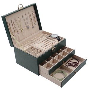 Boîte à bijoux en cuir losanges chic et moderne pour femme, coffret cadeau avec doublure en velours élégante, miroir et fermoir, vente en gros et au détail - Product Image 4