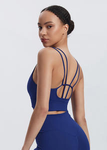 Ce soutien-gorge de sport avec un design novateur et un tissu rafraîchissant rembourré est un favori parmi les amateurs de fitness - Product Image 6