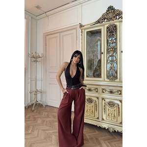 Pantalon de survêtement décontracté à jambes larges pour femme, double ceinture, taille mi-haute, respirant, couleur bordeaux délavée - Product Image 5
