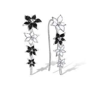 Orecchini Pendenti Floreali da Donna, Stile Fiore Sbocciato, Eleganti Gioielli di Fidanzamento in Ottone - Product Image 4
