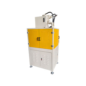 Presse hydraulique à quatre colonnes Yueda 30 tonnes pour découpe de précision de circuits imprimés - Product Image 3