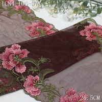 Dentelle en tulle brodée douce de 26 cm, bleu et violet, avec grandes fleurs, pour sous-vêtements, fournie par l'usine chinoise