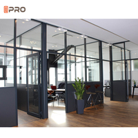 Cloison de bureau en verre de conception moderne 2024, cloison de bureau en verre et aluminium avec design vertical pour salle de sport, poste de travail de bureau