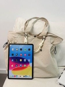 Bolsa de Viaje de Diseño Moderno para Viajes Cortos, Impermeable, Gran Capacidad, Ligera, con Cierre, Ecológica, Plegable, para Fin de Semana - Product Image 5