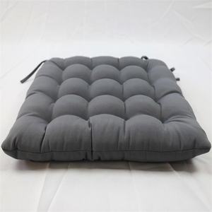 Venta directa de fábrica 40x40 100% Poliéster Reciclar Cojín de asiento duradero portátil Cojín de silla relajante para uso en interiores y exteriores - Product Image 2