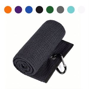Ensemble de serviettes de golf bleues pliables en trois parties, en microfibre de polyester et coton très résistantes, motif gaufré, avec grand mousqueton et logo - Product Image 4