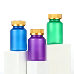 Pot vide personnalisé de 150 ml en PET dépoli coloré pour compléments alimentaires avec bouchon de sécurité anti-enfant doré électroplaqué - Product Image 5