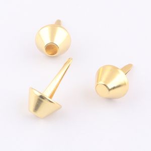 चमड़े के सोफे के सामान के लिए थोक 12 मिमी धातु बैग फीट स्टड - Product Image 1