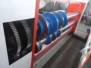Máquina Ranuradora de Cartón de Precisión que Resuelve el Problema de Moldeado Irregular de Cajas de Cartón con Compatibilidad 220V/380V y 1 Año de Garantía - Product Image 5