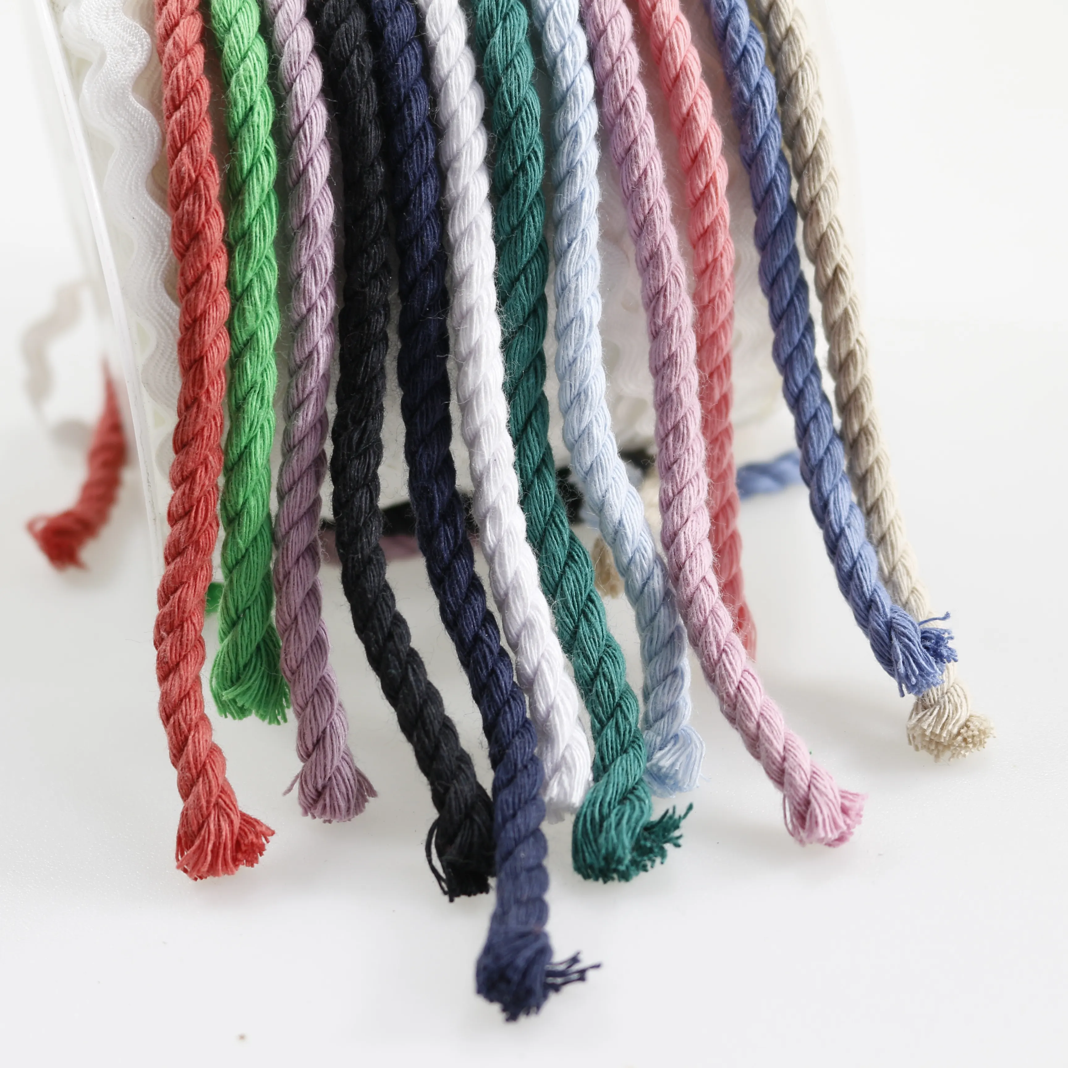 4mm 5mm Wholesale Multi Colors Twisted Rope Natural Organic 100%Cotton Round Twist Thread 3Strands Twisted Cord Macrame