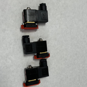 Vanne solénoïde métallique Manny modèle 1089070214, pièces détachées pour compresseur d'air, garantie 1 an, livraison express - Product Image 4