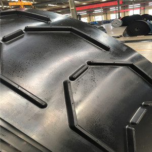 中国工場供給 Bothwin 工業用ヘビーデューティー ポータブルゴムコンベヤベルト 1200mm <span class=keywords><strong>4</strong></span>プライ チェブロンカットサービス - Product Image 1