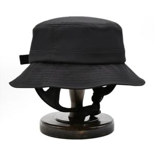 หมวกเล่นเซิร์ฟผ้าโพลีเอสเตอร์รีไซเคิลได้สีดำดีไซน์ใหม่2025พร้อมสายรัดปรับได้ - Product Image 4