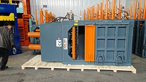 Presse à balles pour déchets de canettes en aluminium, bouteilles en plastique PET, carton et vêtements, compacteur de cartons - Product Image 6