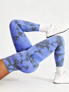 Leggings de yoga para <span class=keywords><strong>mujer</strong></span> de cintura alta, sin costuras, con efecto tie-dye, fruncido en glúteos, realce de cadera, transpirables, de secado rápido, con logo personalizado - Product Image 3
