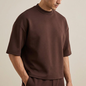 <span class=keywords><strong>T</strong></span>-<span class=keywords><strong>shirt</strong></span> da uomo 3D goffrata a tinta unita con logo ricamato, oversize, scollo a lupetto, spalle scese, taglio corto, stile <span class=keywords><strong>Scuba</strong></span> - Product Image 2