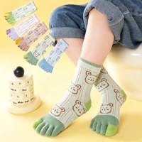 Chaussettes d'été en coton à cinq doigts, motif ours de dessin animé, absorbantes, pour enfants, usage quotidien en extérieur, vente en gros