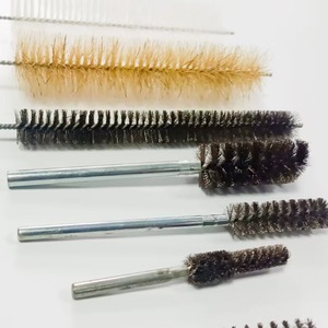 Cepillo <span class=keywords><strong>de</strong></span> limpieza <span class=keywords><strong>de</strong></span> tubos <span class=keywords><strong>de</strong></span> <span class=keywords><strong>alambre</strong></span> <span class=keywords><strong>de</strong></span> acero inoxidable <span class=keywords><strong>de</strong></span> grado industrial Cepillo <span class=keywords><strong>de</strong></span> pulido <span class=keywords><strong>de</strong></span> horno <span class=keywords><strong>de</strong></span> caldera con soporte OEM - Product Image 4