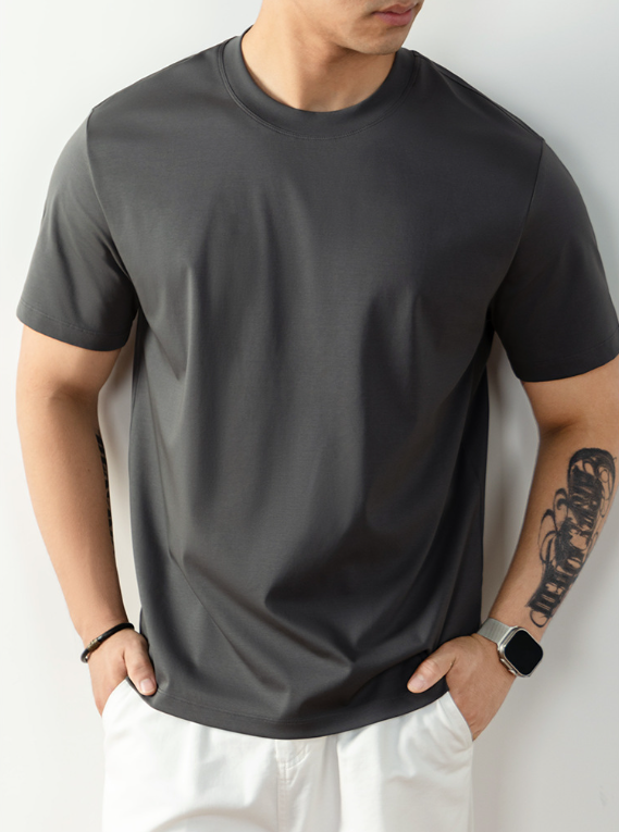 สีเทาเข้ม