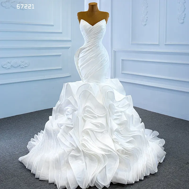 Rsm67221 abito da sposa da sposa a sirena di vendita caldo elegante abito da torta a pieghe in raso