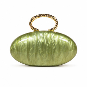 Nouvelle Pochette de Soirée de Luxe avec Poignée Anneau Doré, Sac à Main pour Femme Fait Main Motif Coquillage en Paille, Sac de Fête Élégant de Haute Qualité - Product Image 1