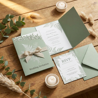 Invitación de Boda Personalizada en Verde Salvia con Corte Láser, Diseño Botánico de Helecho, Cinta de Lino con Lazo, OEM, Venta al Por Mayor