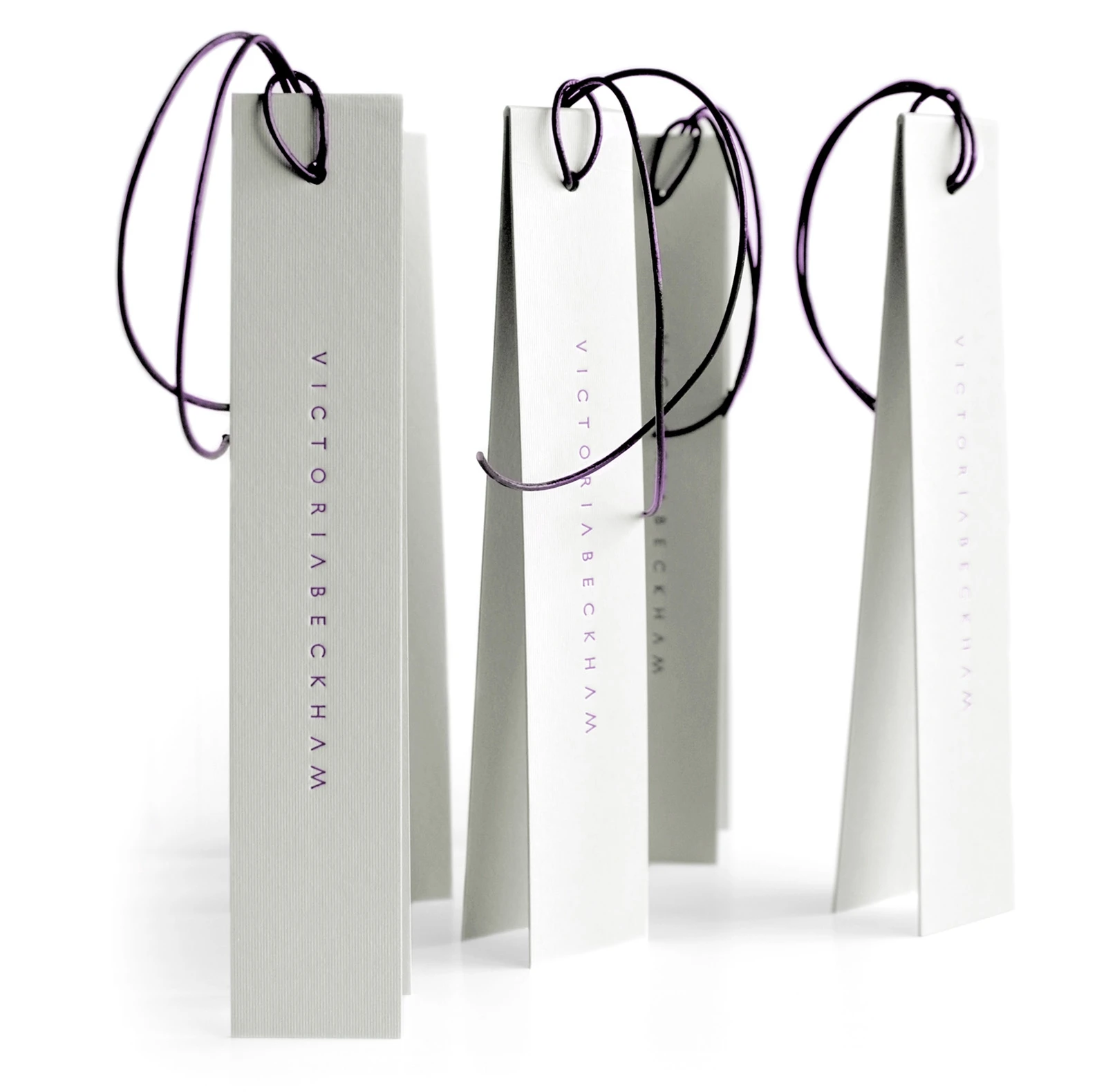 Новый дизайн, индивидуальные подвесные дешевые бумажные бирки для одежды