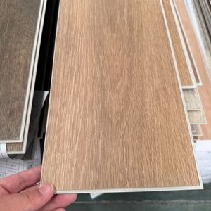 Vente en gros OEM ODM de feuilles de planches composites de luxe Click SPC 4mm 5mm <span class=keywords><strong>6mm</strong></span> revêtement de sol en plastique lamin grain de bois de chêne imperméable - Product Image 2