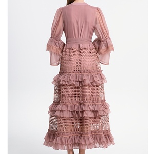 เดรสแฟชั่นเอวแขนบานมีระบายลายฉลุลูกไม้แบบประกบแนววินเทจ - Product Image 4