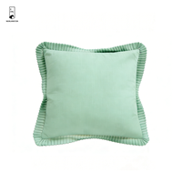 Housse de coussin en velours avec volants plissés - Housse de coussin carrée unie - Housse à bordure romantique à volants pour canapé et chambre