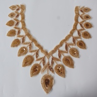 Collier brodé personnalisé en or avec applique en maille et perles à sequins pour la couture, idéal pour la décoration DIY et les accessoires vestimentaires