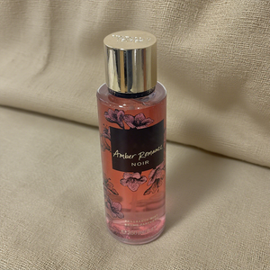 250ml botella grande cuerpo niebla venta al por mayor dulce Floral mujeres <span class=keywords><strong>Perfume</strong></span> Spray de larga duración OEM - Product Image 6
