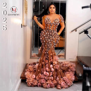 LM A855 Luxuriöses Abendkleid im Meerjungfrau-Stil in Nude Rosé mit 3D-Blumenapplikationen und Herz-Ausschnitt, Formelles Ballkleid - Product Image 1