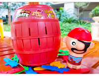 Seau pirate drôle jeu seau pirate nouveauté jouet seau porte-bonheur jeu de table pirate baril enfants tour jouet