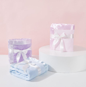 サテンエッジの赤ちゃんぬいぐるみ毛布ソフトフリース赤ちゃん毛布をカスタマイズ - Product Image 4