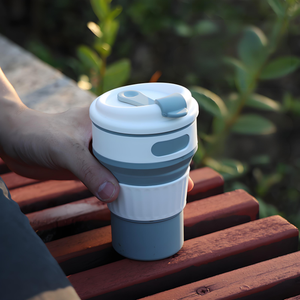 Tasse à café en silicone pliable et réutilisable avec couvercle, personnalisable avec logo, pour le camping et la randonnée en extérieur (eau et café) - Product Image 2