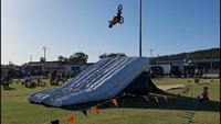Airbag gonflable pour saut freestyle, airbag de saut pour moto et vélo FMX, airbag gonflable pour saut acrobatique avec rampe, jeux gonflables pour événements