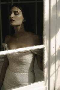 <span class=keywords><strong>Robe</strong></span> <span class=keywords><strong>de</strong></span> <span class=keywords><strong>mariée</strong></span> en forme <span class=keywords><strong>de</strong></span> sirène, manches <span class=keywords><strong>bustier</strong></span> drapées, épaules dénudées, mode, avec paillettes claires et perles - Product Image 5